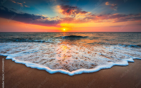 Merkae merkae merkae thaan sooriyangal udhithidumae