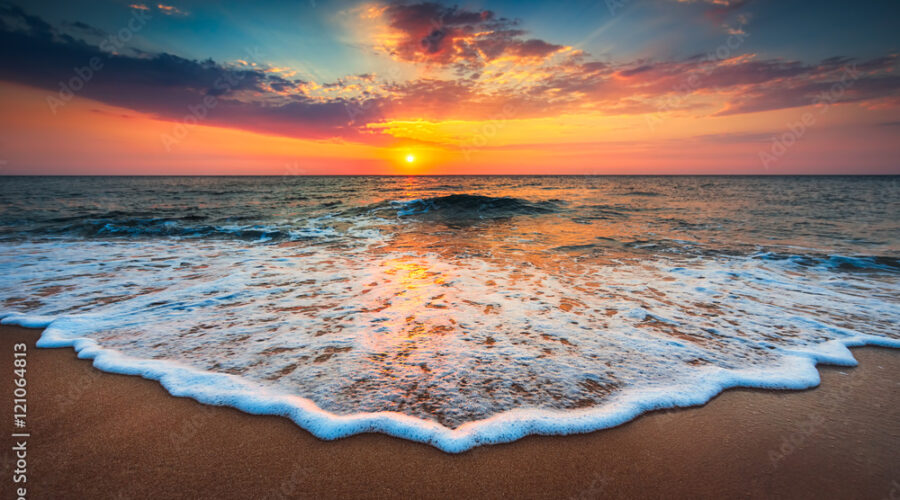 Merkae merkae merkae thaan sooriyangal udhithidumae