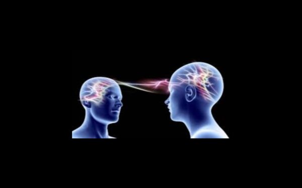 Mirror Neurons in Emotional Intelligence & Leadership